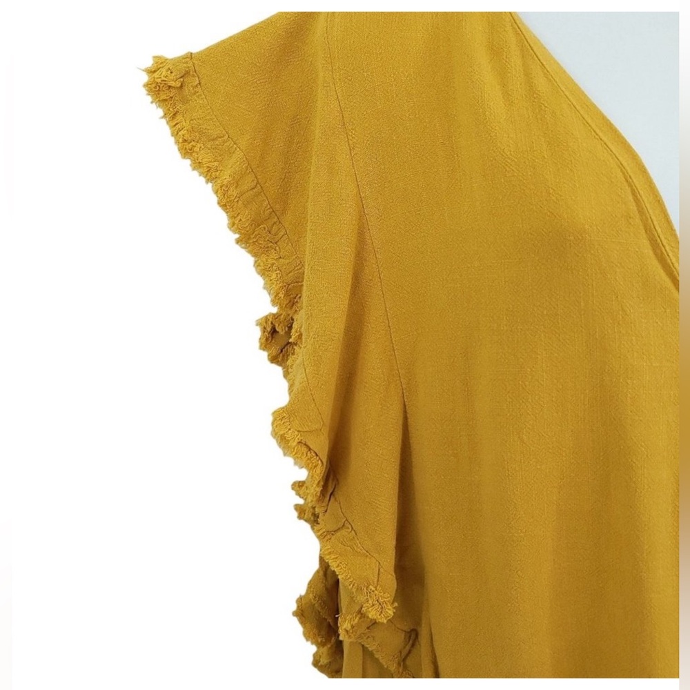 Women’s Umgee Mustard Yellow V-Neck Ruffle & Fringe Cap Sleeve Romper. Size 1X - Picture 5 of 6